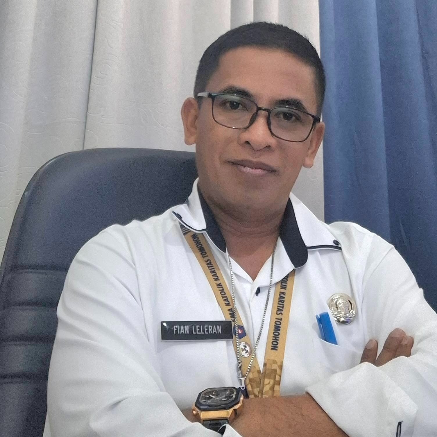 Fianey T. Leleran, S.Fils